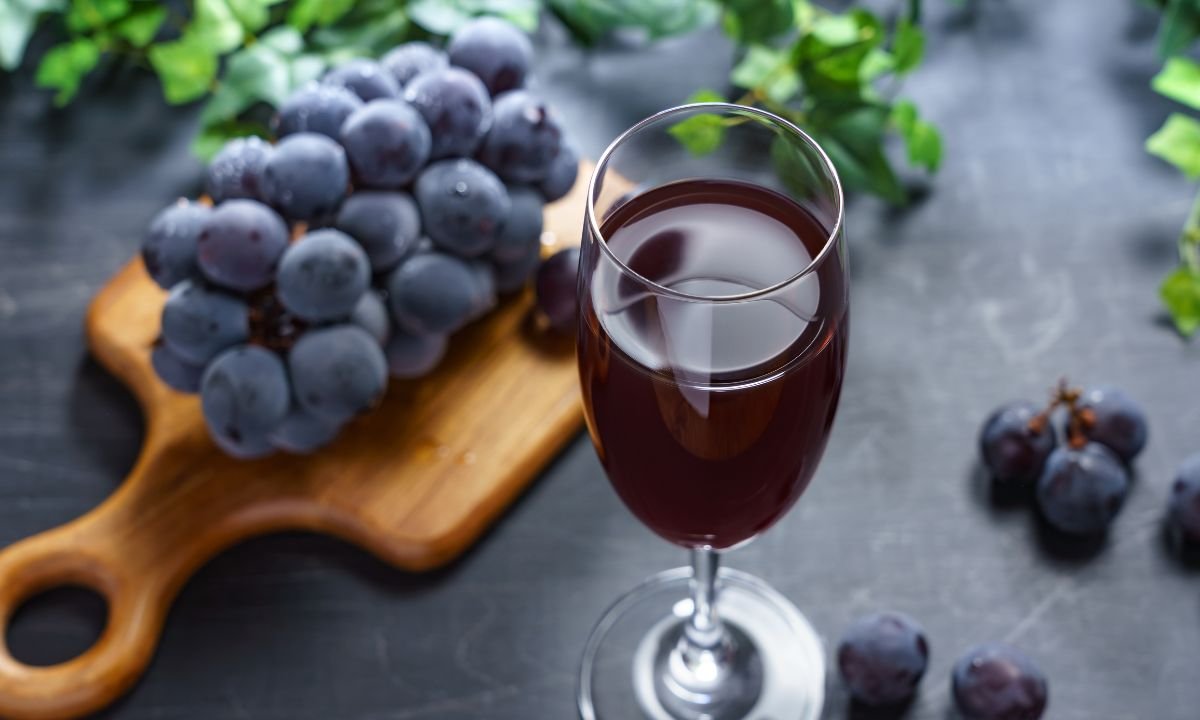 black grape juice benefits